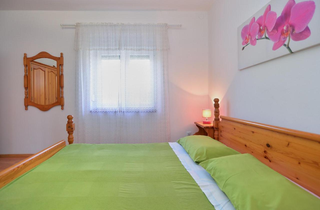 Vila House Vlade 1219 Premantura Exteriér fotografie