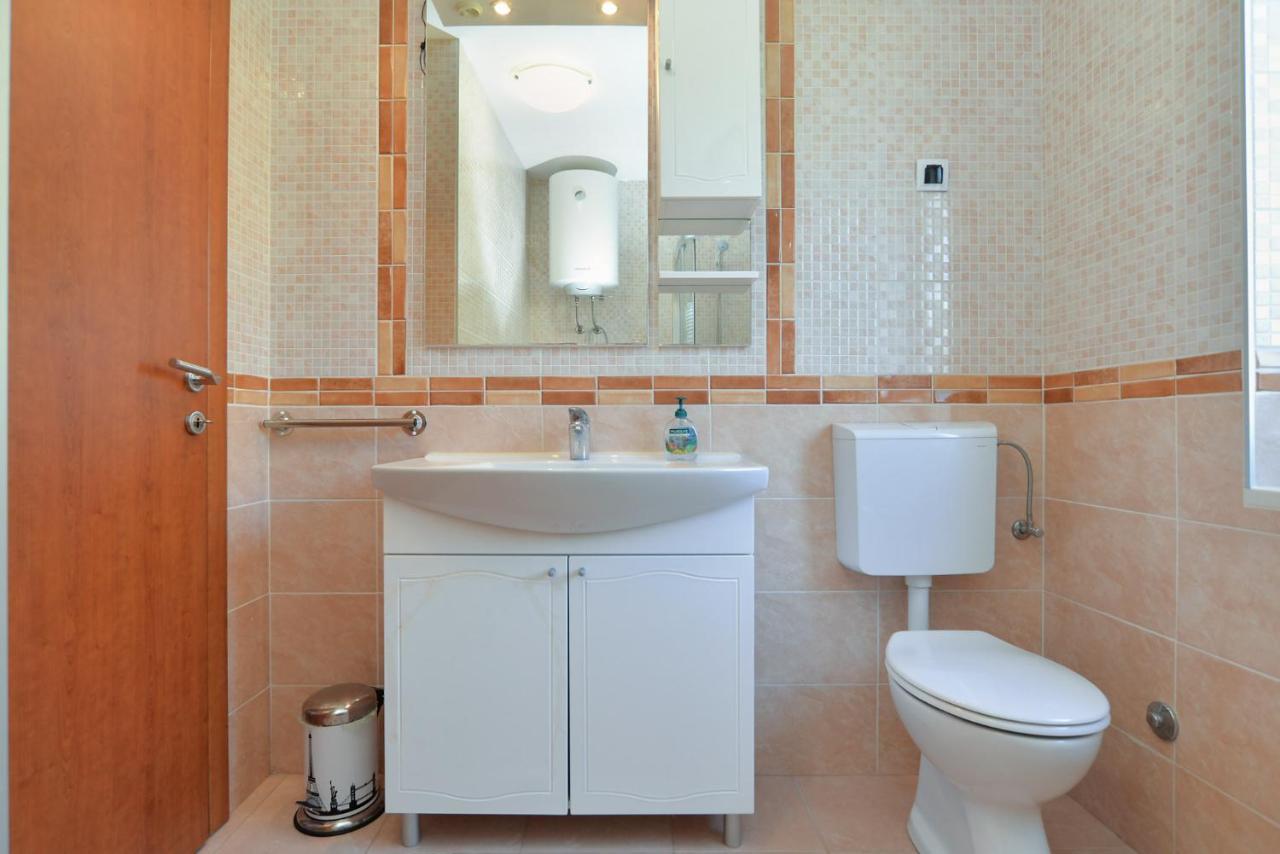 Vila House Vlade 1219 Premantura Exteriér fotografie