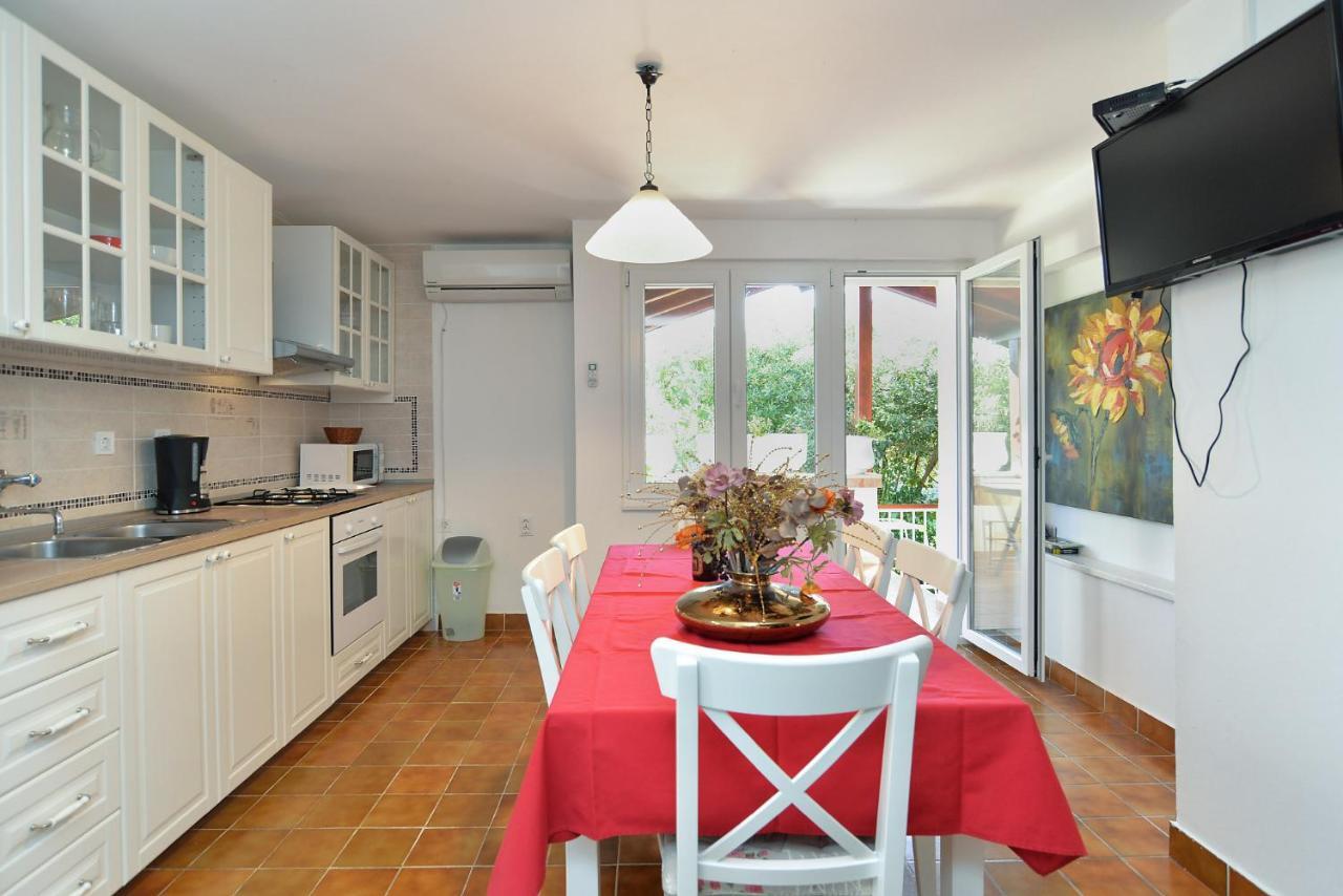 Vila House Vlade 1219 Premantura Exteriér fotografie